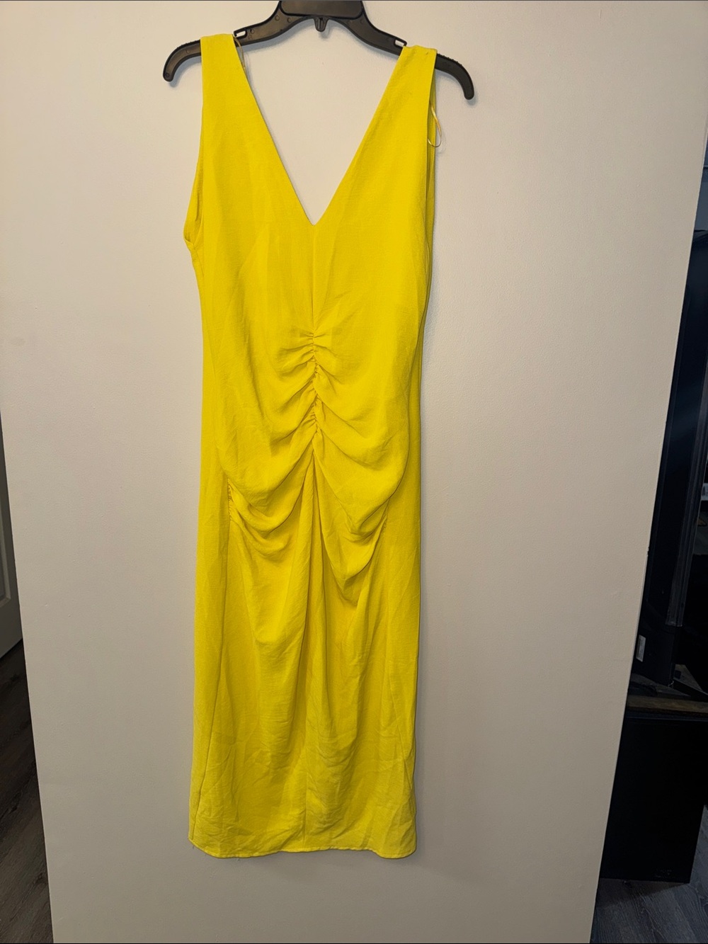 Zara V-Neck Yellow Ruched Midi Dress